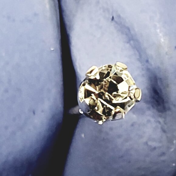 Swarovski Crystal Element - Stlg Silver Overlay Clear Stone "Tiny" Stud Earrings - Picture 8 of 11